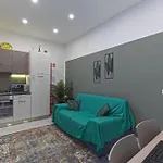 Paint House Apartament