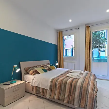 Paint House Апартаменты Венеция